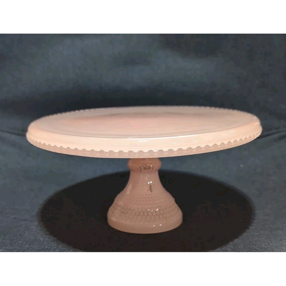 Target bullseye glass cakestand pink